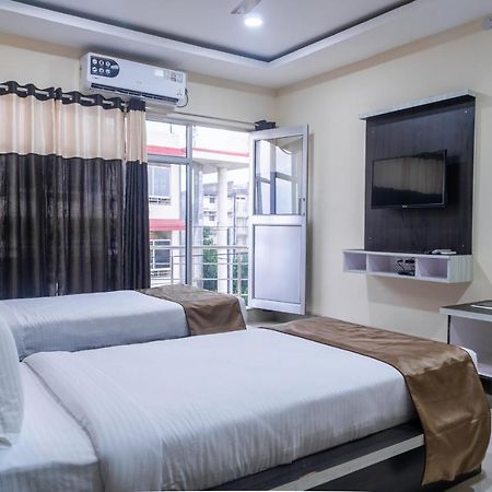 The Four Season Hotel Dimāpur Εξωτερικό φωτογραφία
